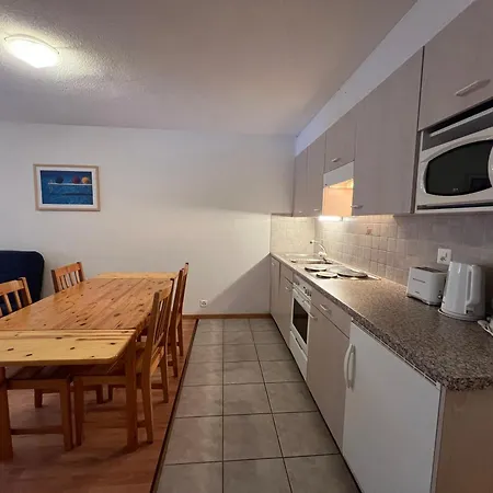 4 Personnes Avec Parking Appartement *